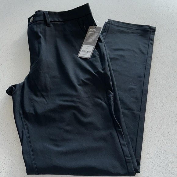 All-Day Comfy Classic-Fit Golf Pants 34'' - Picture 6 of 6